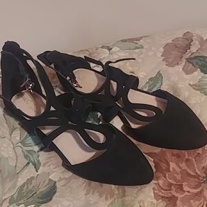 Black Strappy Pointed-Toe Flats - LC Lauren Conrad macaroon
